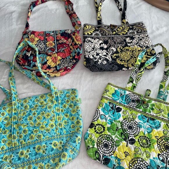Vera Bradley, Maggi B Floral Patterned Tote Bag LOT OF 4 - Picture 1 of 9